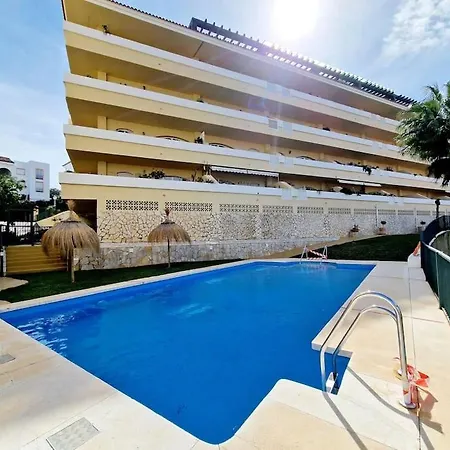Royal Golf View: 2br, Pools & Ac Sitio de Calahonda